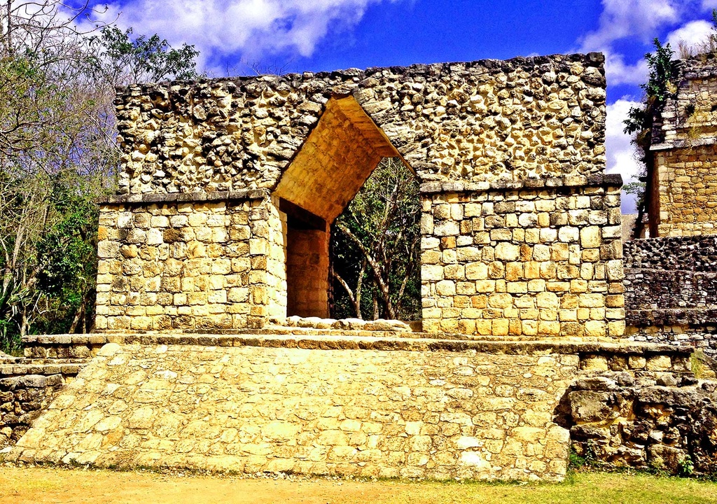 LDS Tour E. Ek Balam Ruins and Cenote - Image 4