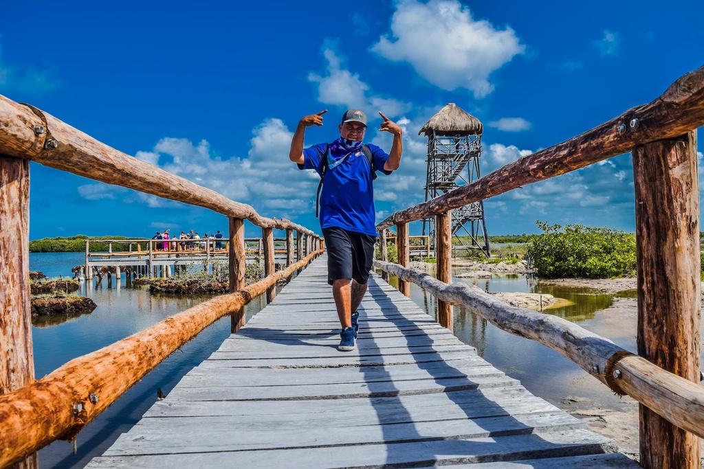Tour 31. Cozumel City Highlights - Pedego E-Bike Tour - Image 8