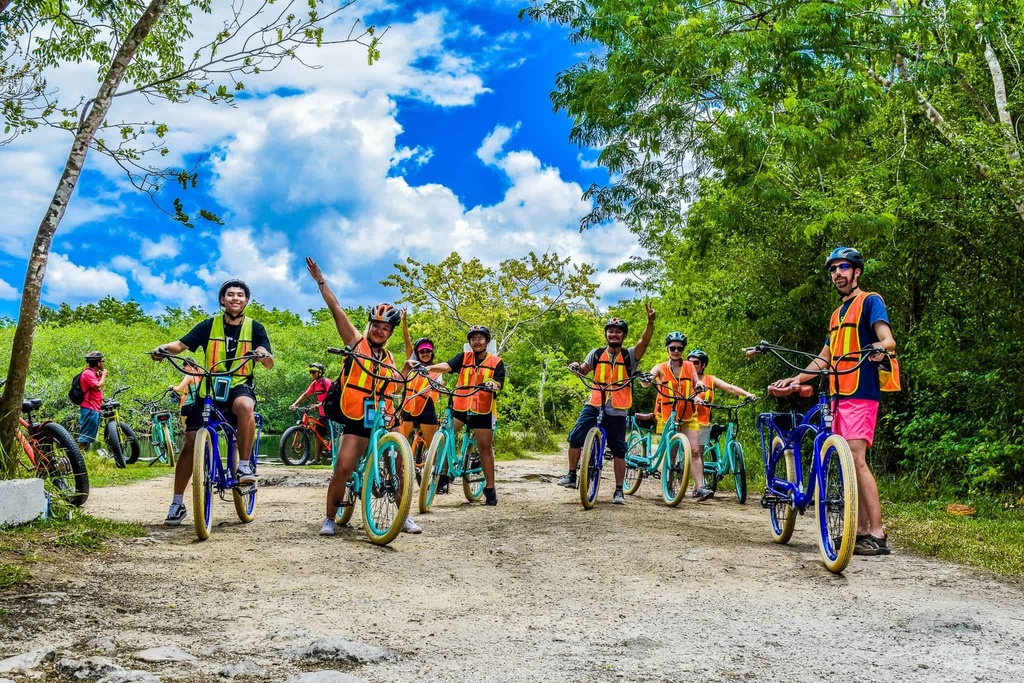 Tour 32. Cozumel West Cost - Pedego E-Bike and Snorkel Tour - Image 2
