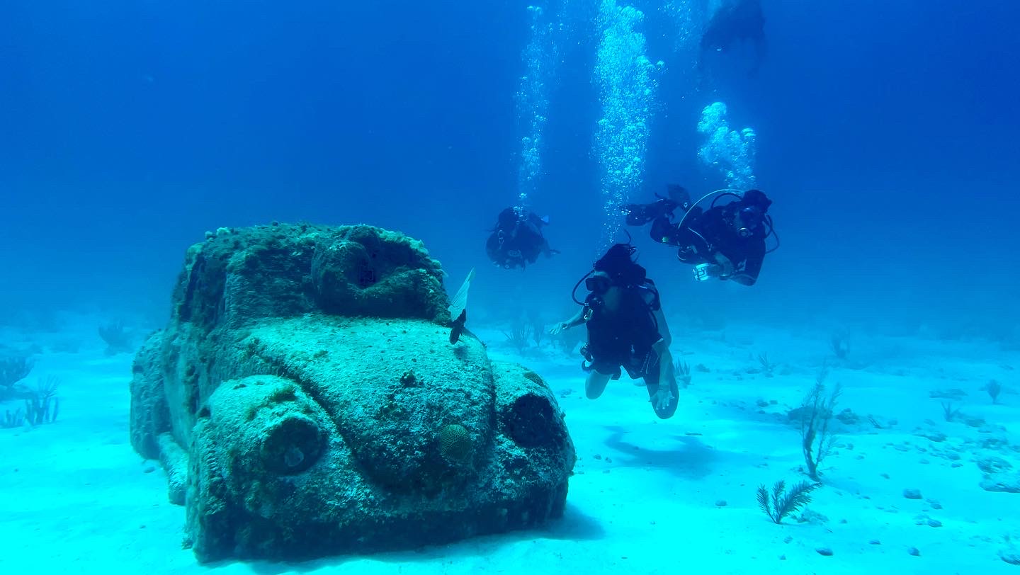 Tour 28. Cancun-The MUSA & Isla Mujeres Scuba Diving - Image 1